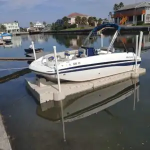 Pro 8 Boat Port